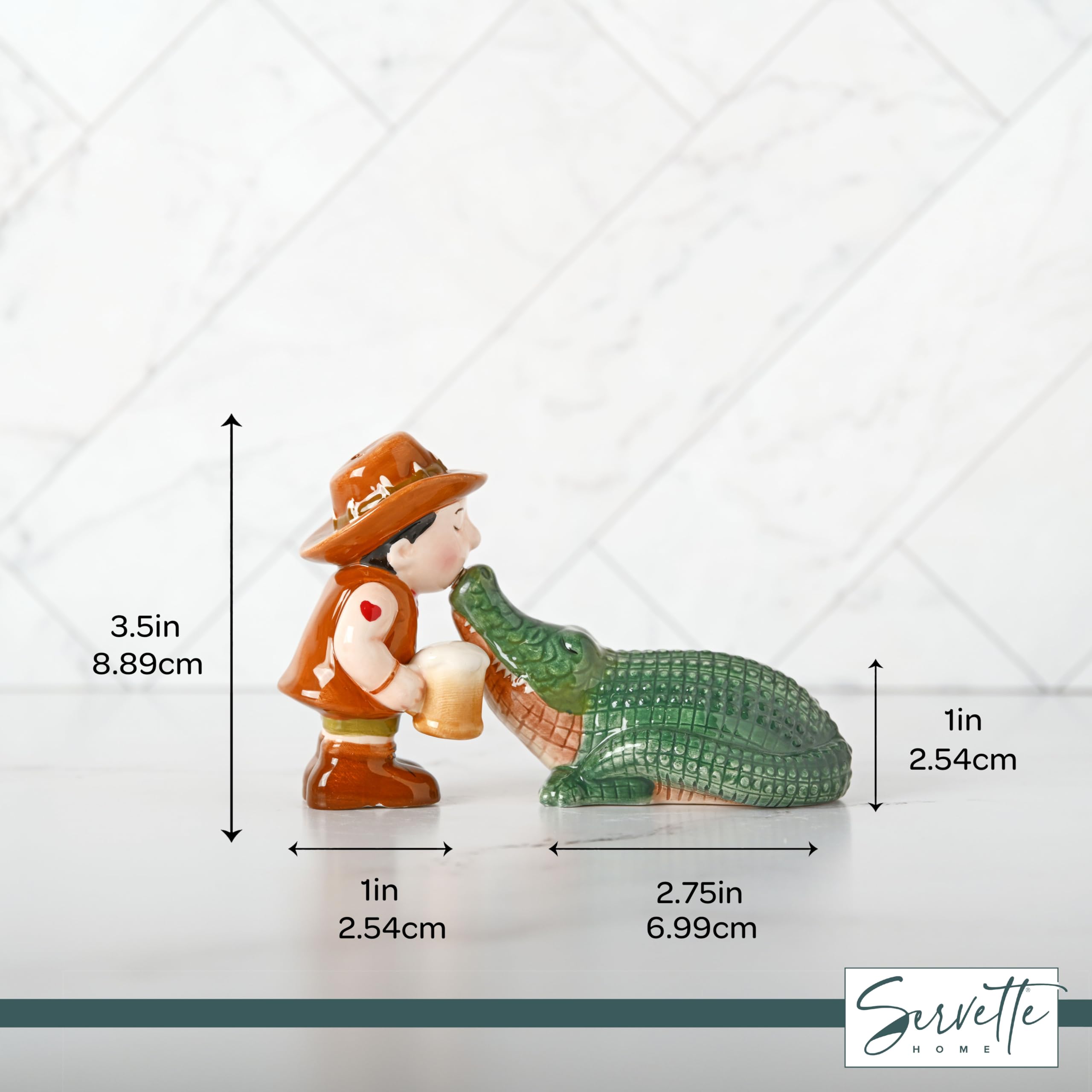 Servette Home gift-ready crocodile salt and pepper shaker set.