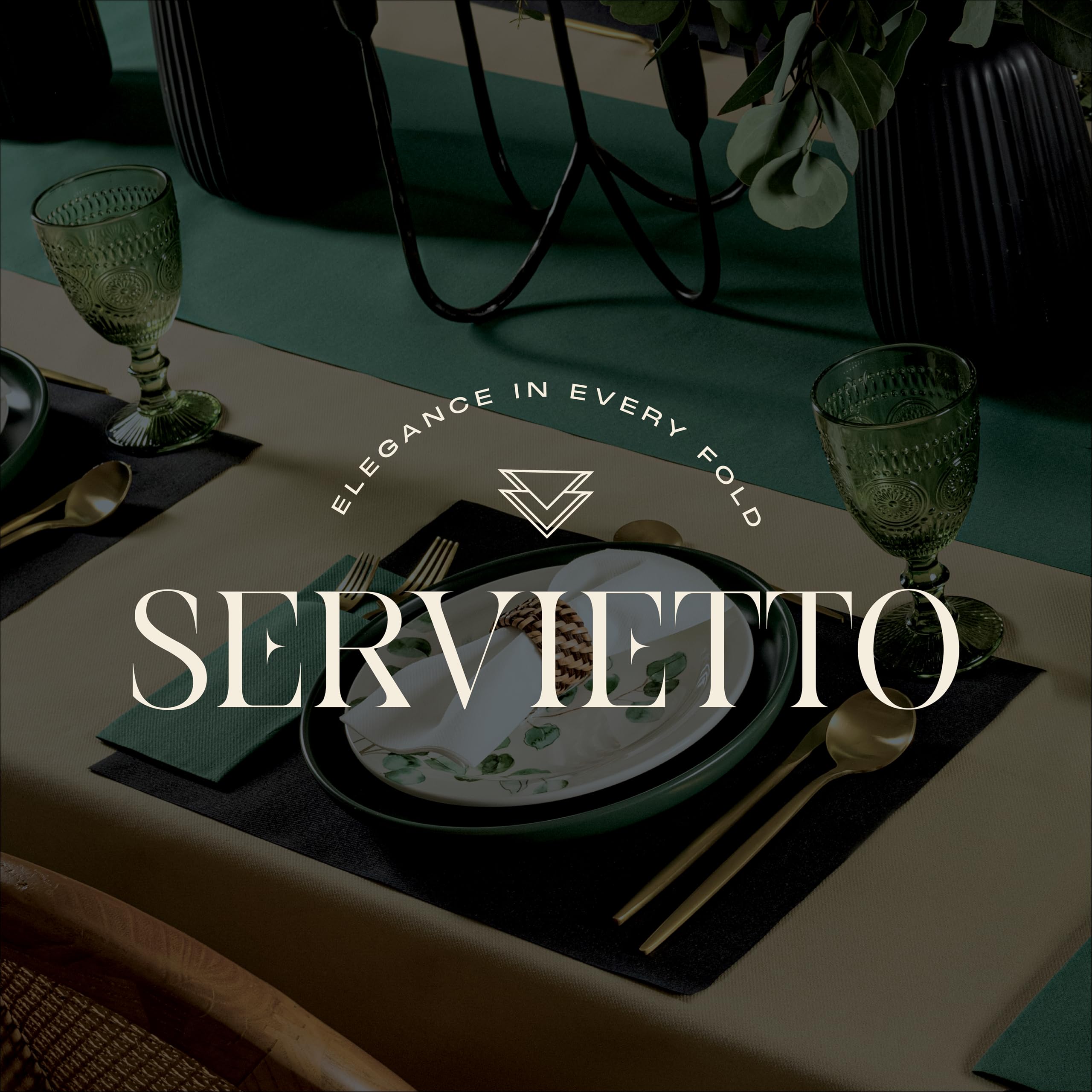 Servietto napkins absorb crumbs under desserts, keeping tables tidy.