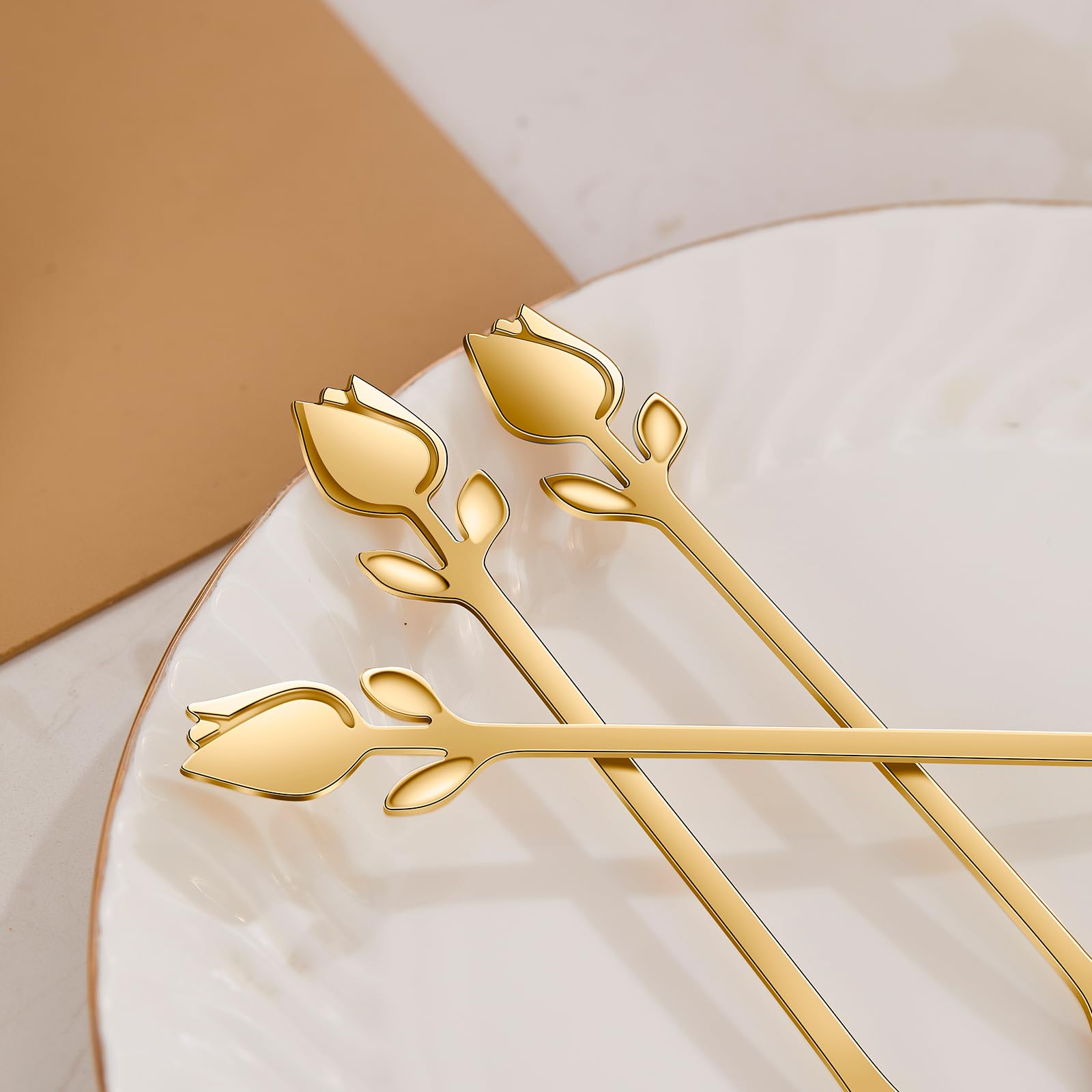 SGVRPVZ rose-handle spoon set complements coffee bars and home tables.