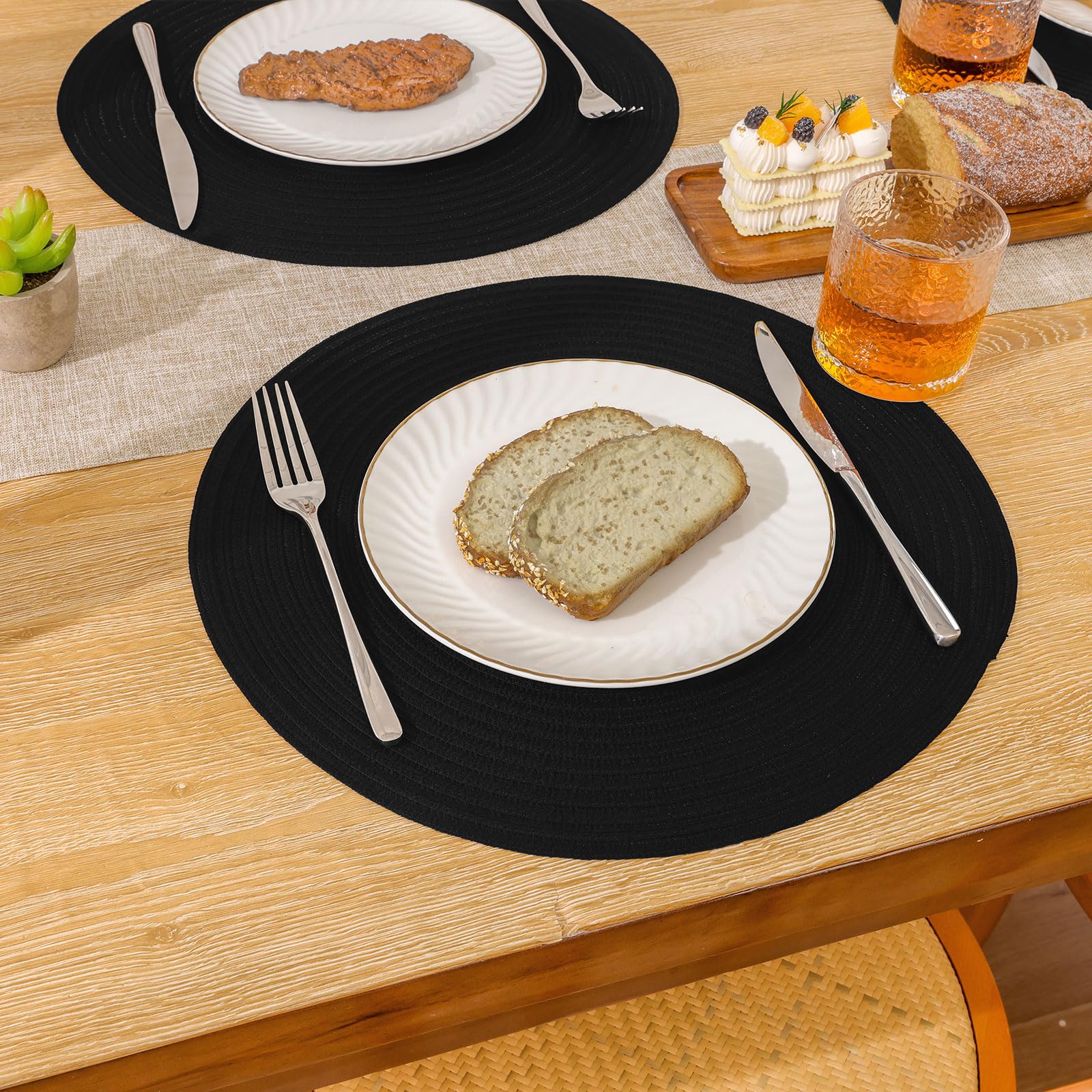 SHACOS round placemats are easy to wipe clean after use.