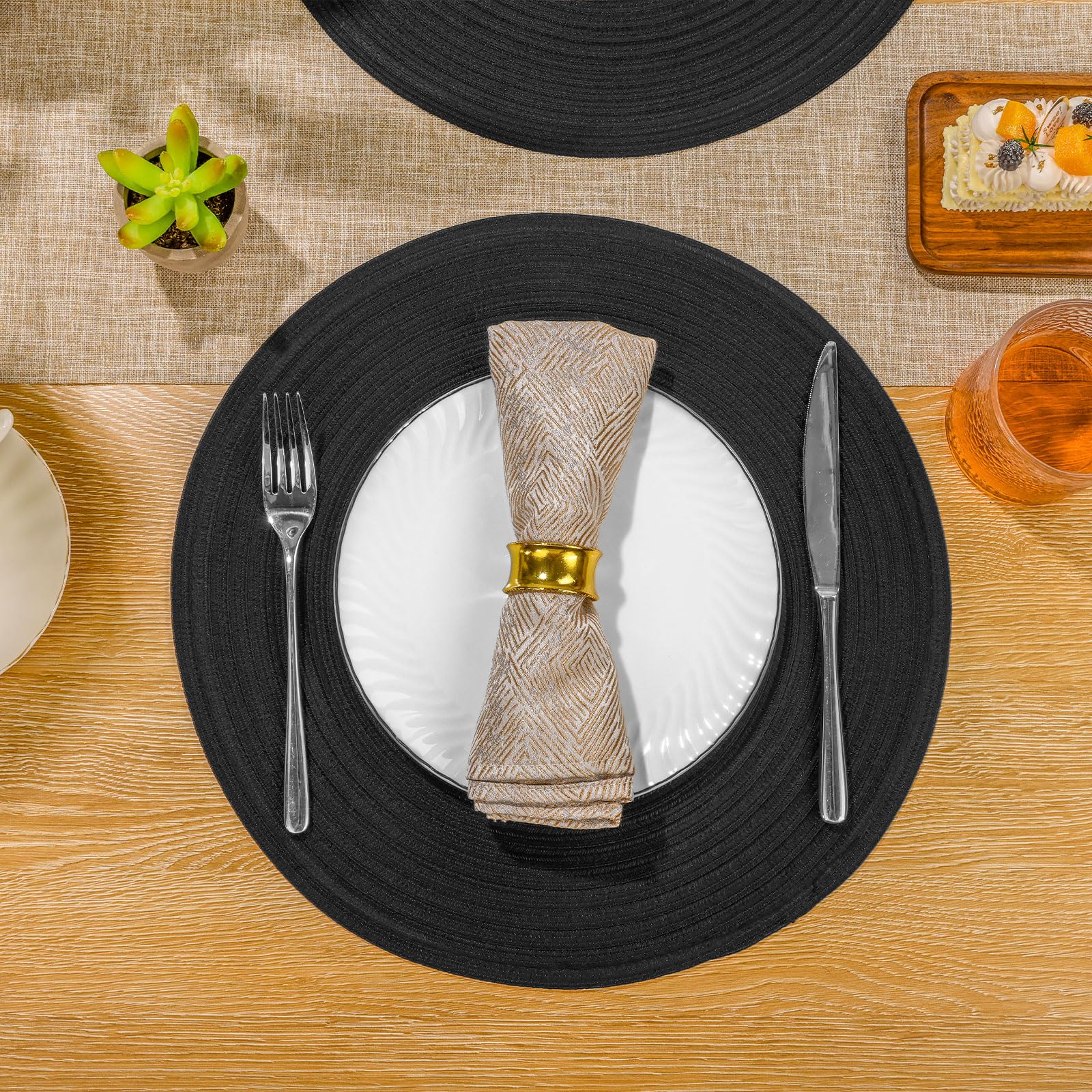 SHACOS placemats complement modern or traditional tables and décor.