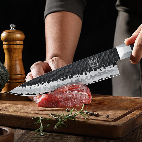 SHAN ZU rust-resistant construction keeps the blade looking new longer.