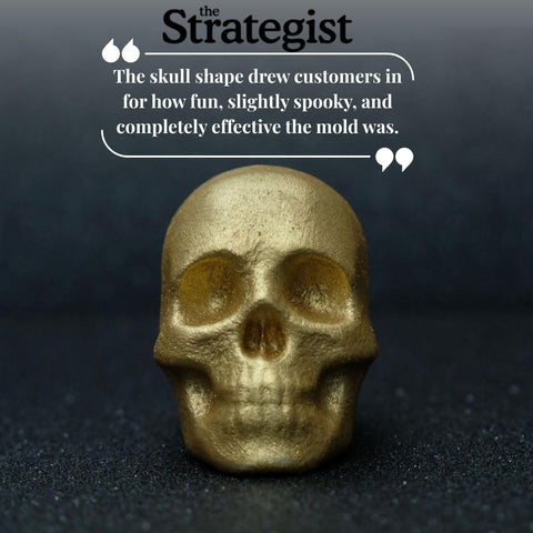 ShapedIceMolds skull ice shapes slow-melt prolongs drink temperature.