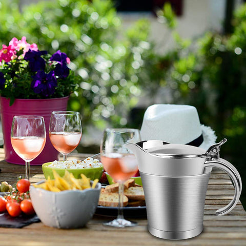 ShineMe classic gravy boat enhances table decor and convenience