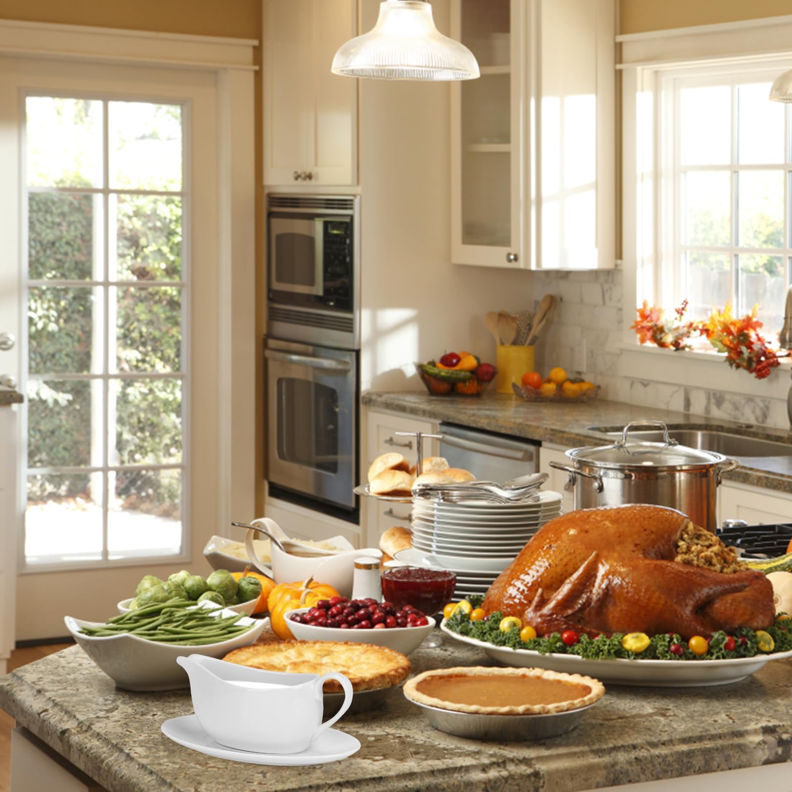 ShineMe 14oz serving porcelain boat suitable for gravies and sauces