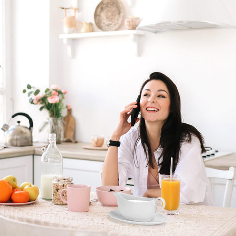 ShineMe dishwasher-safe porcelain boat for simple cleanup after meals