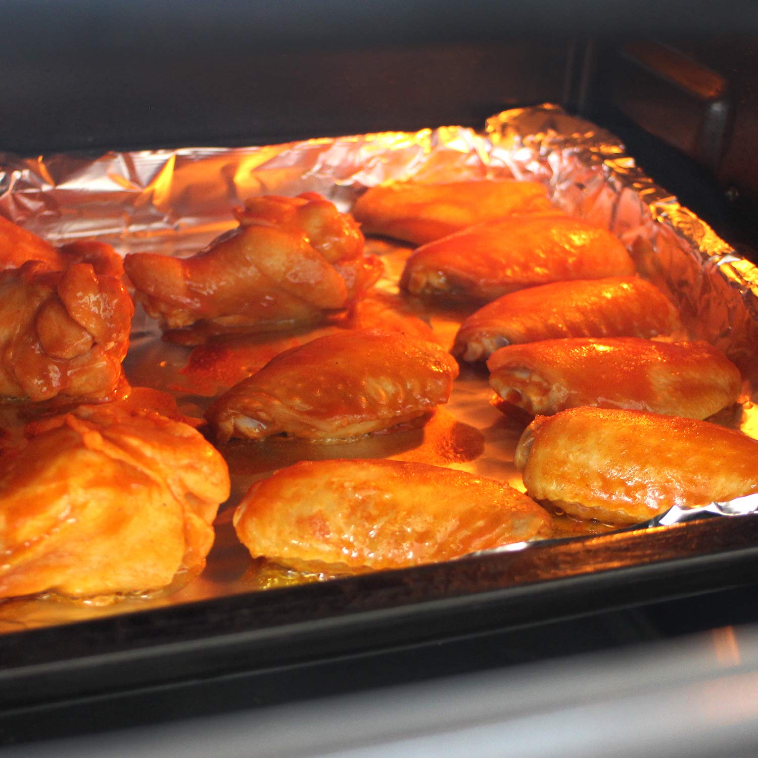 Shinsin durable bake pans resist warping for years of use