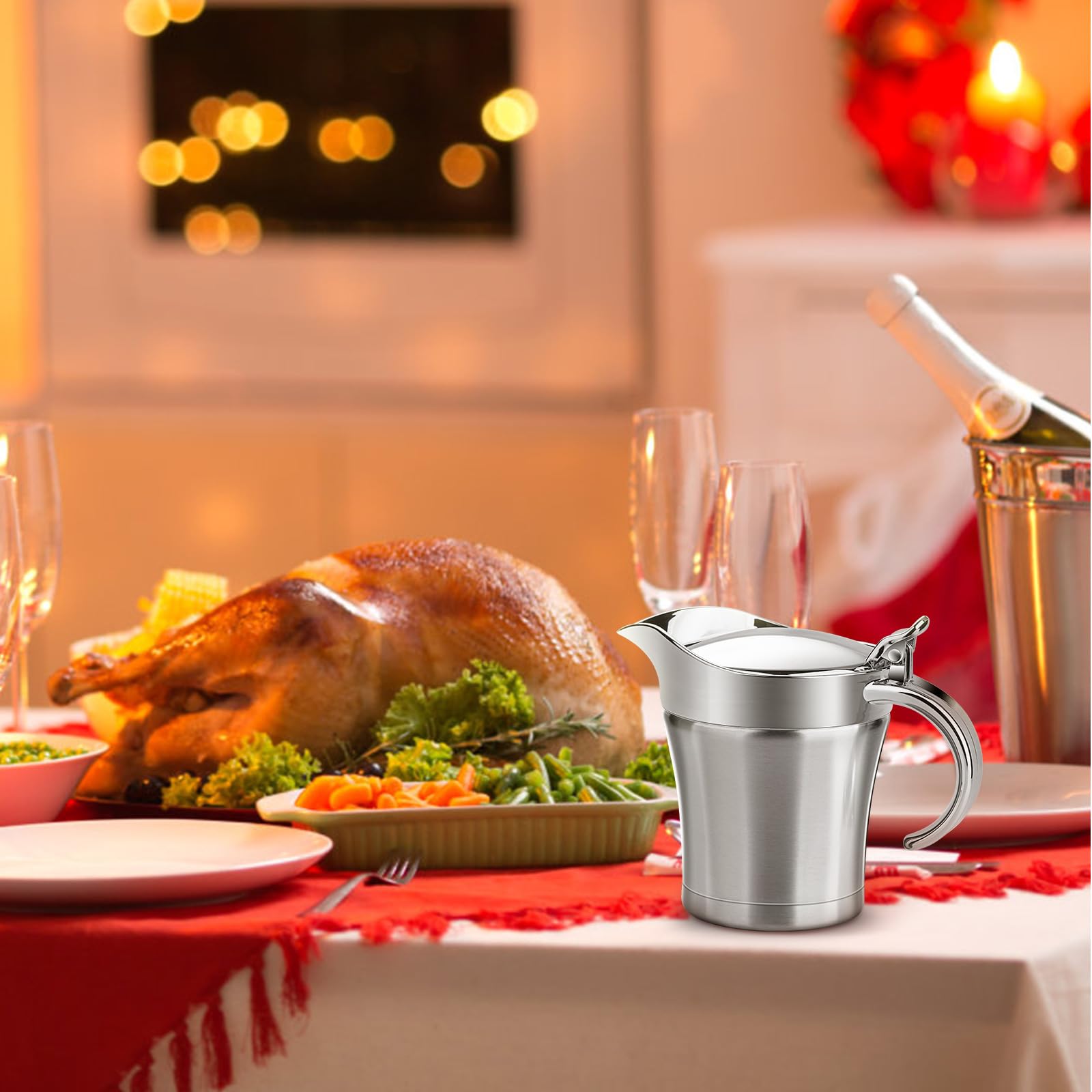 Shofilt gravy boat features a non-drip spout for clean serving.