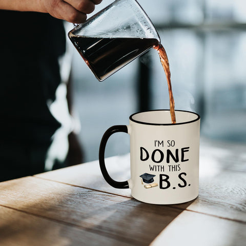 Shqiueos graduation mug lead-free label, safe everyday use.