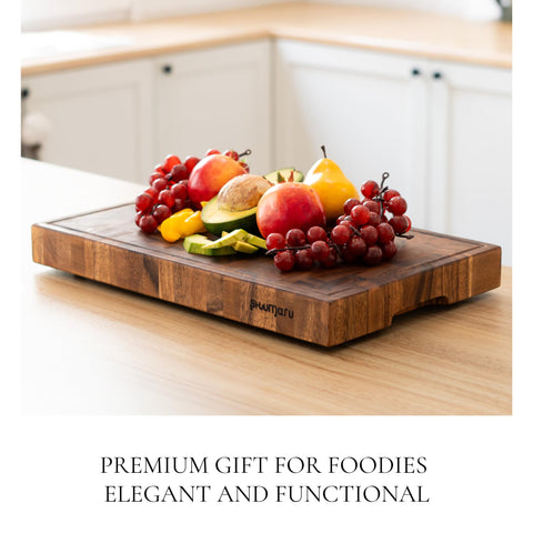 SHUMARU built-in handles ease transfer from prep to serving