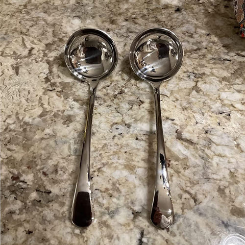 SIAIQIANG sauce ladle with mirror finish for elegant serving.