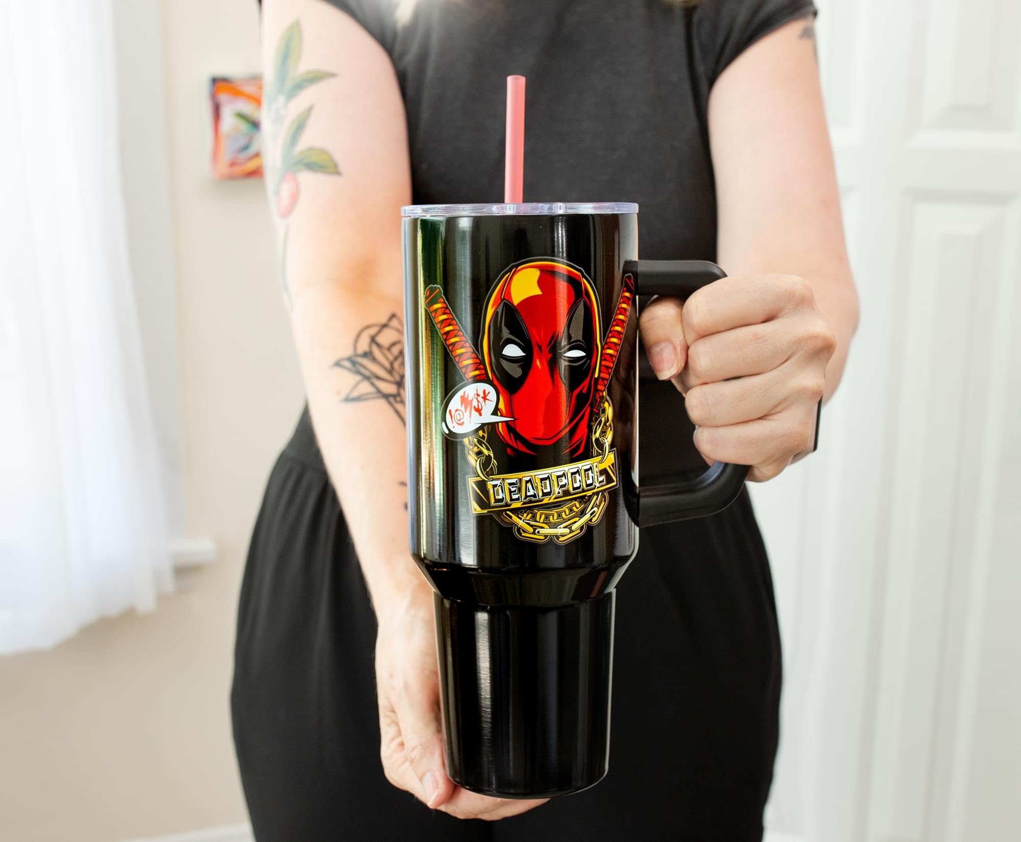 Silver Buffalo Deadpool tumbler is gift-ready for Marvel fans.
