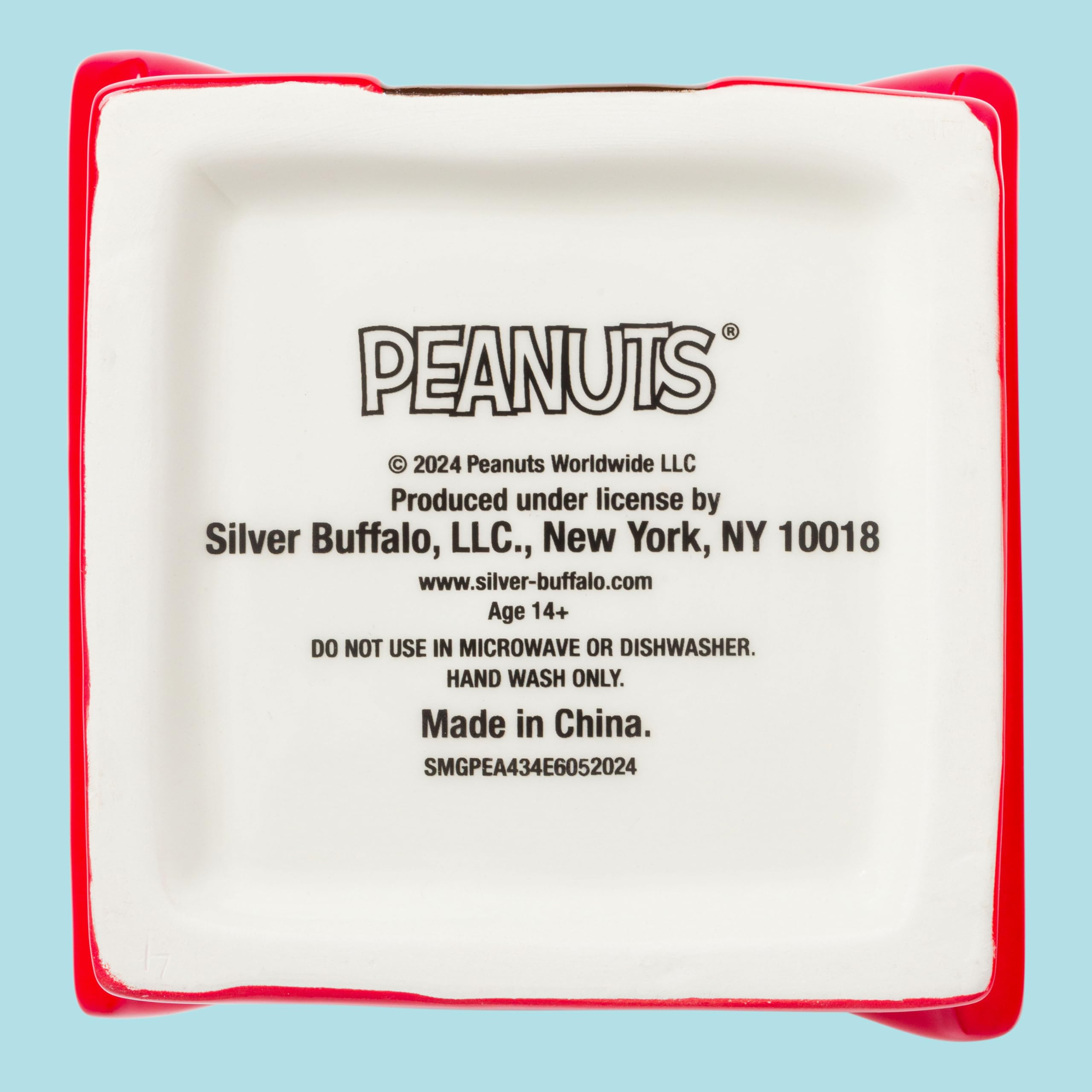 Silver Buffalo licensed Peanuts jar captures iconic scene for fans and kitchens.