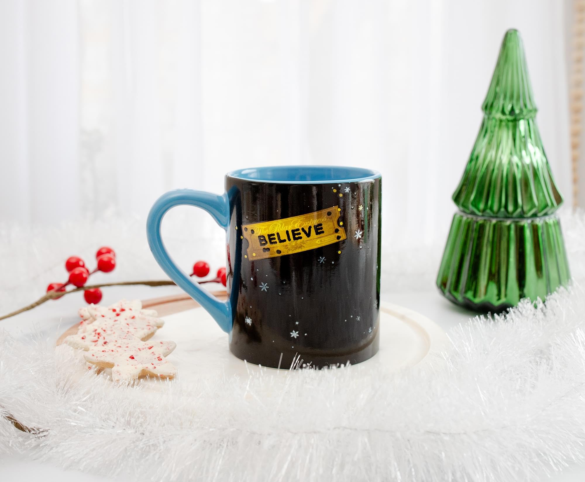 Silver Buffalo Polar Express holiday morning scene with mug on display.