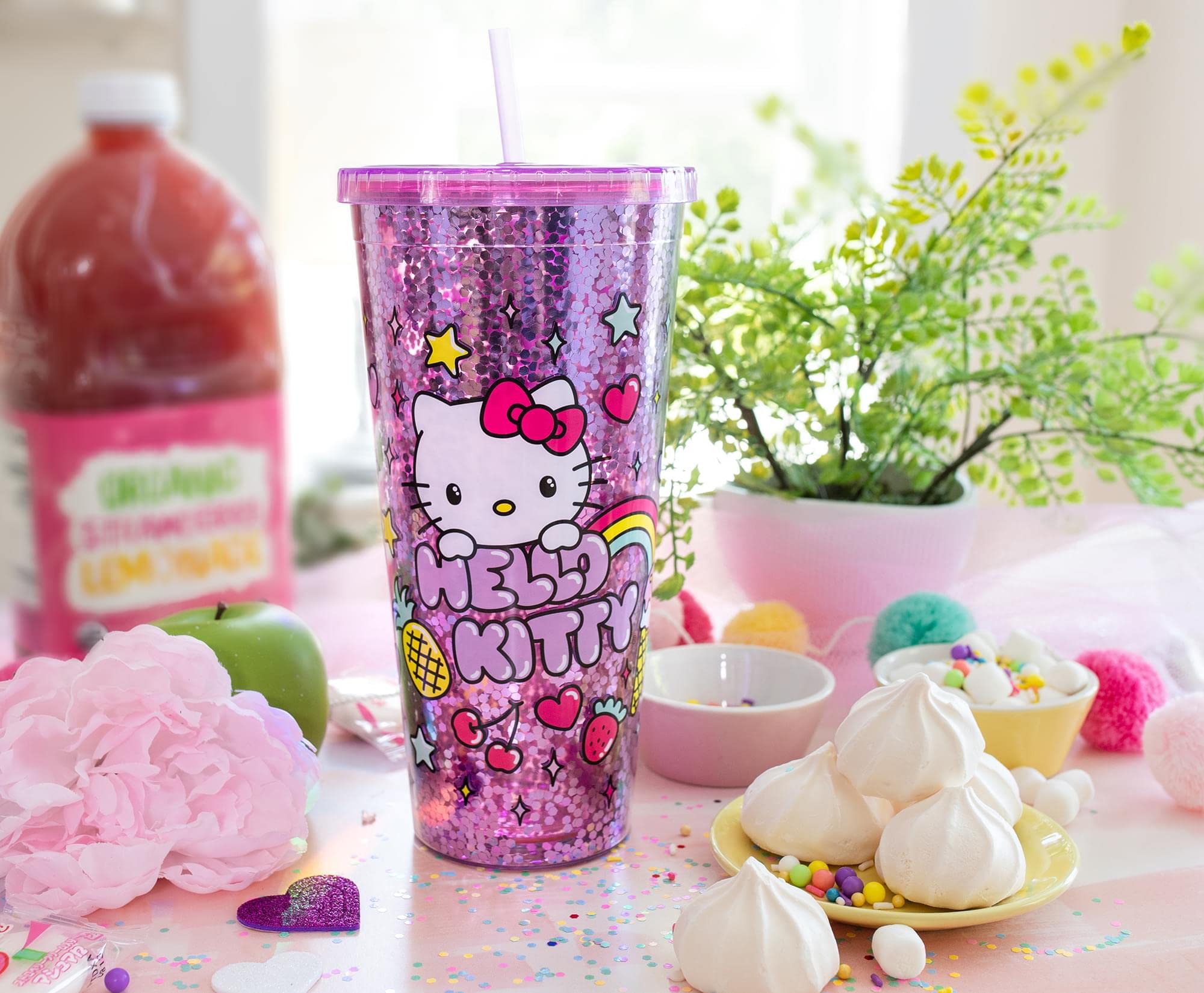 32-ounce capacity ideal for long outings and refills.