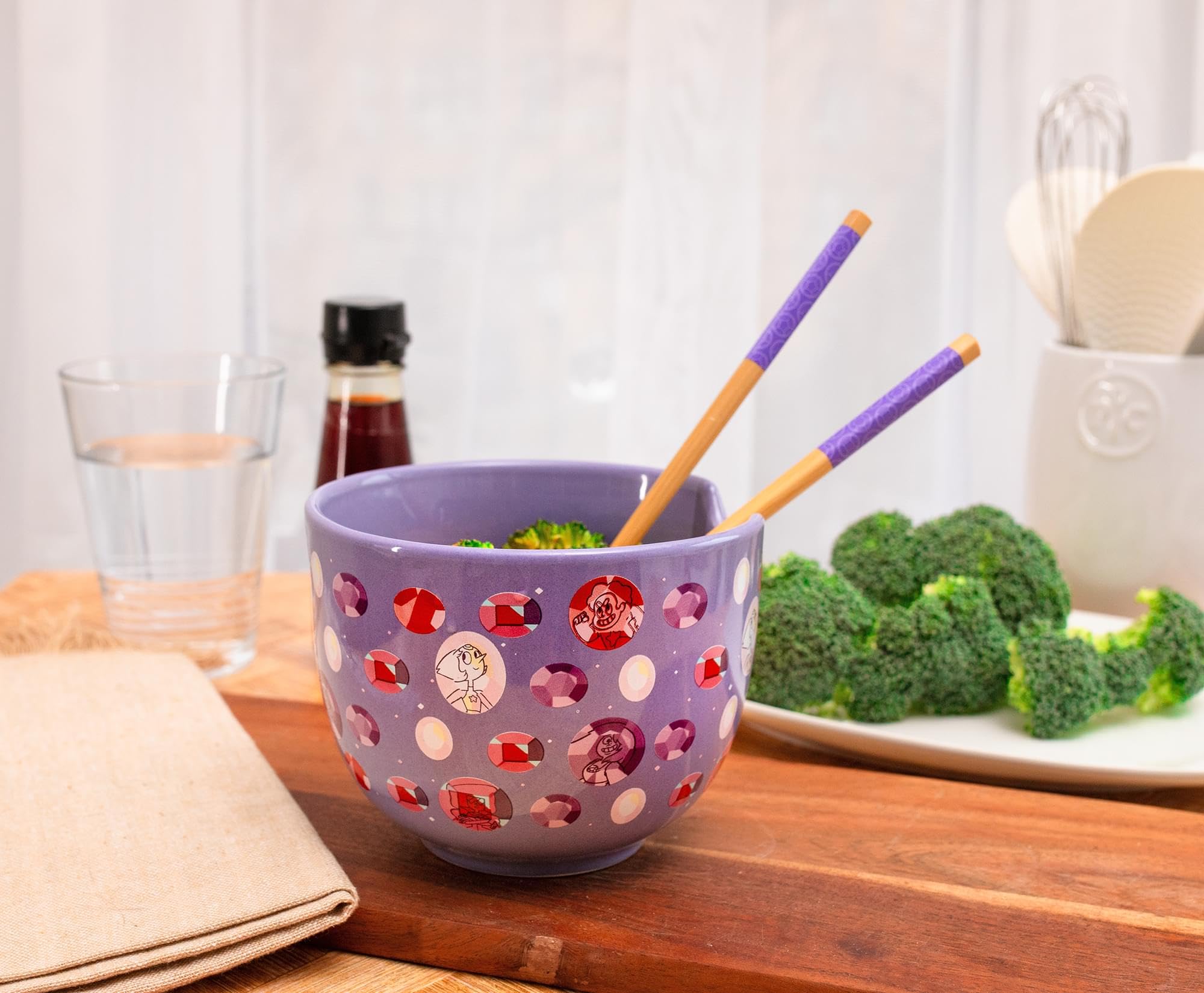 Silver Buffalo top-rack dishwasher safe bowl, easy cleanup after meals.