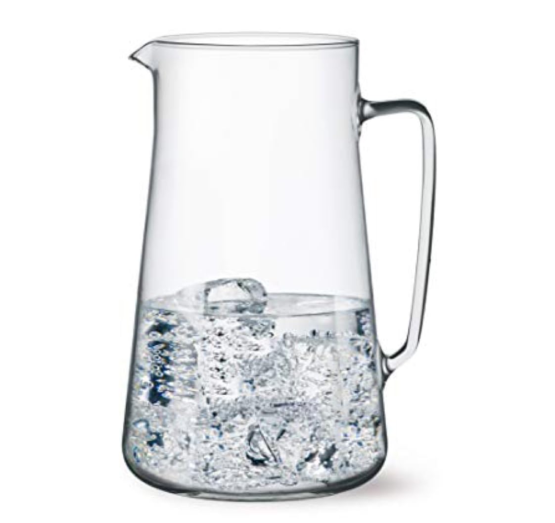 SIMAX glass pitcher ideal for iced tea, water, and cold beverages.