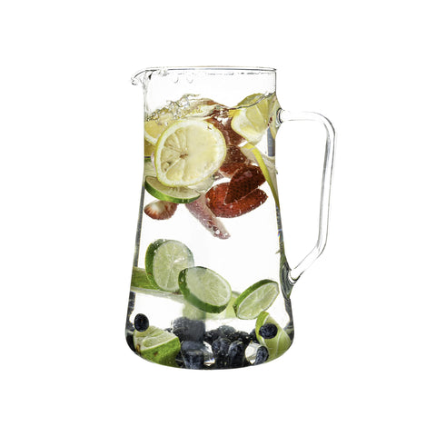 SIMAX large glass pitcher with spout for smooth, controlled pouring of beverages.