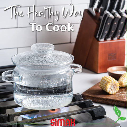 SIMAX glass pot suitable for oven and microwave cooking versatility.