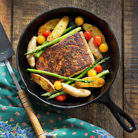 Simple Chef cast iron skillet set highlights three sizes for versatile cooking tasks focused on heat retention.