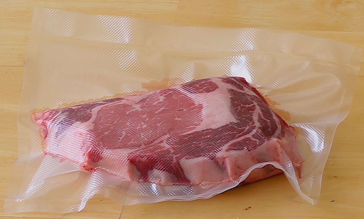 Simple Houseware cross-section shows multi-ply barrier protecting moisture and air.