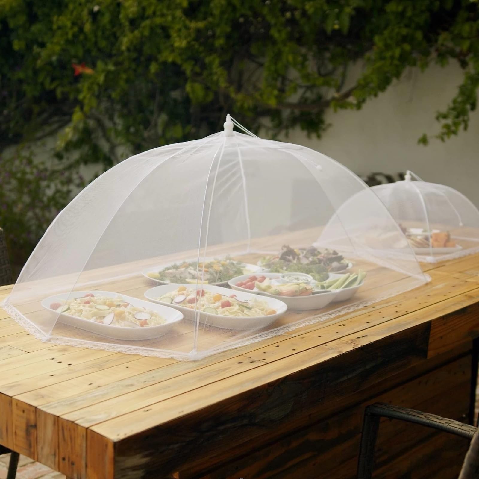 Simply Genius pop-up mesh cover durable-mesh withstands busy patio parties