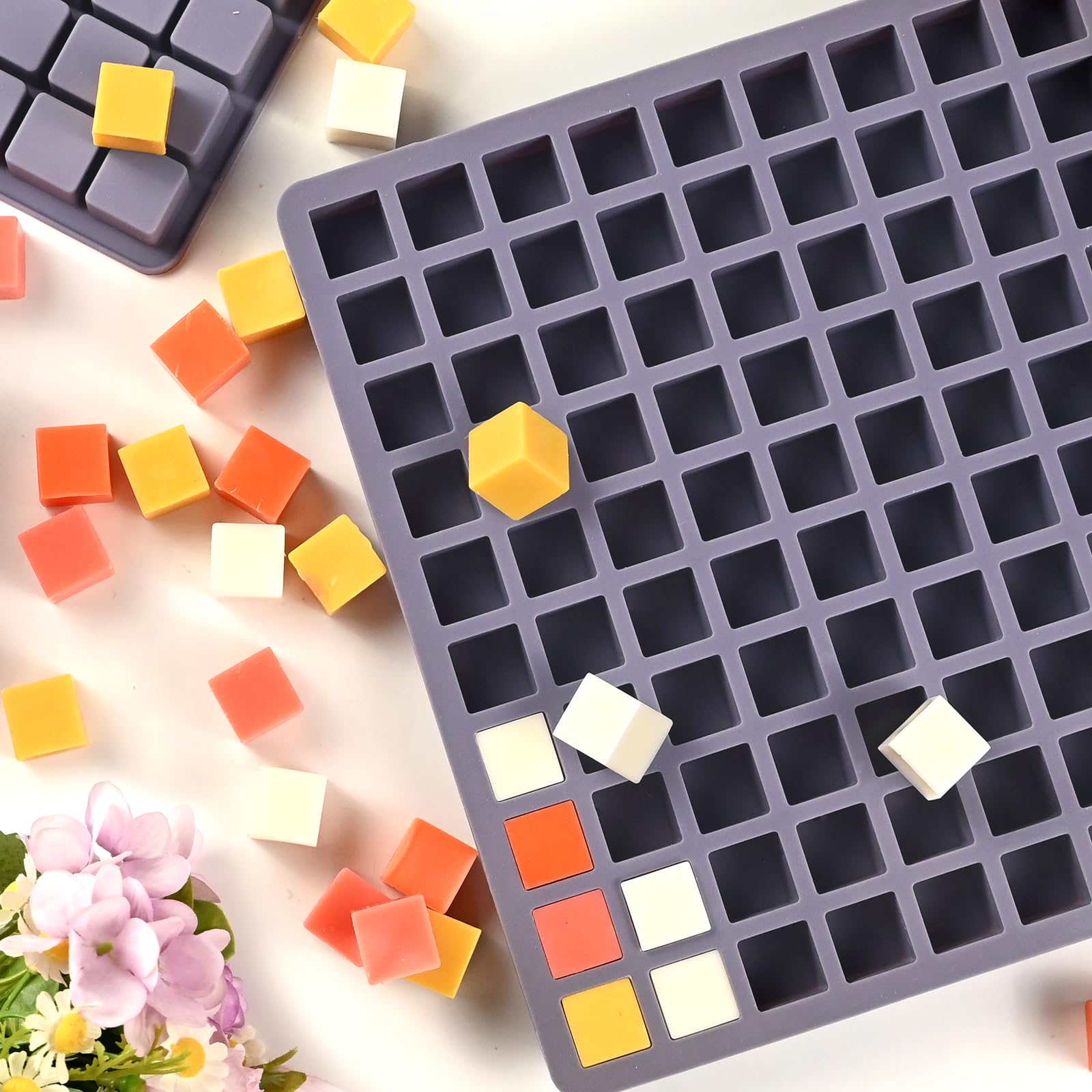 SIQINZONGWA square mold in fridge for quick hardening and easy release.