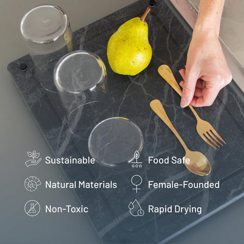 Siren Stone may show a subtle earthy aroma when unpacked