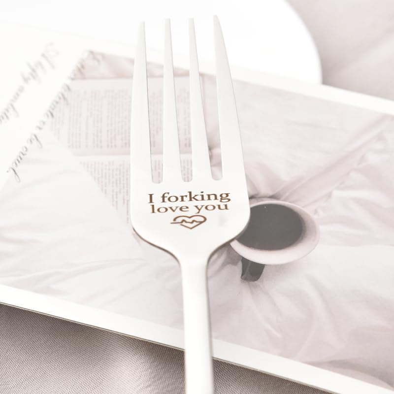 Sisadodo I Forking Love You Fork Table Fork sturdy, everyday utensil.
