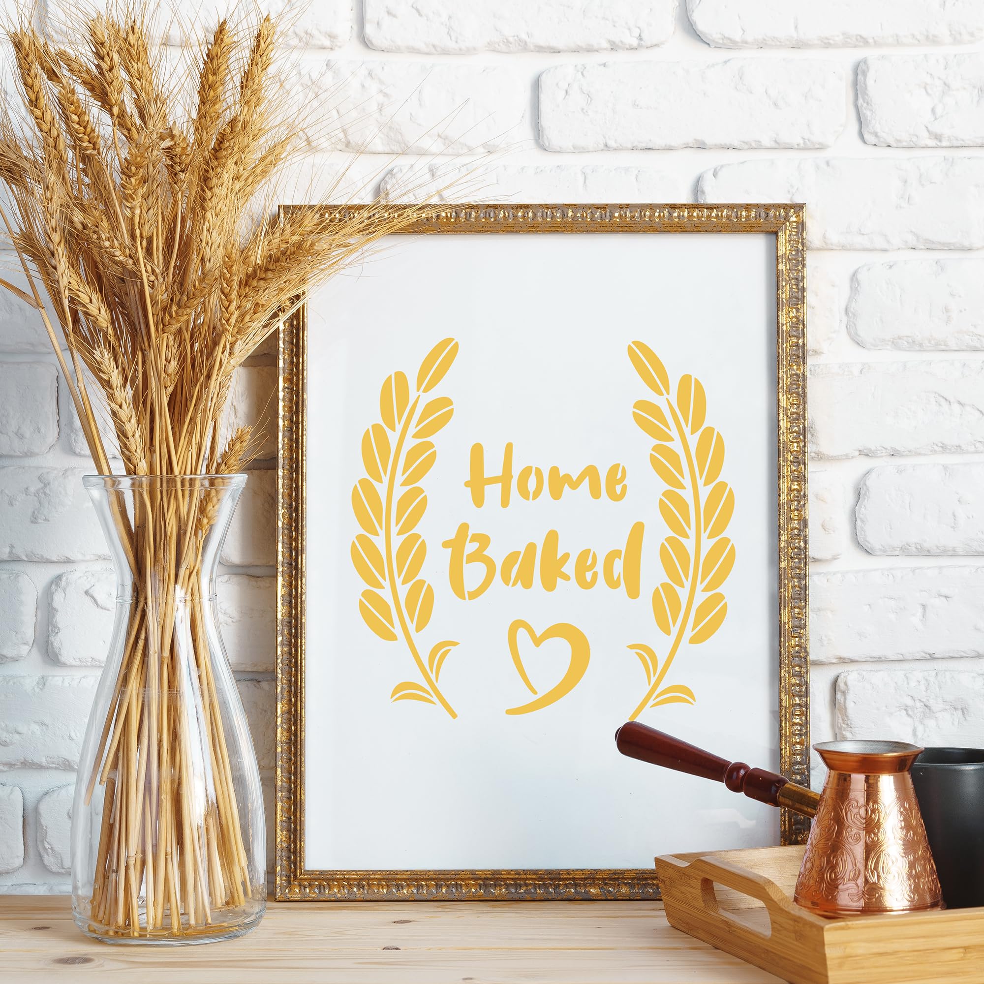 Sitsink round stencil with heart pattern for loving bread designs
