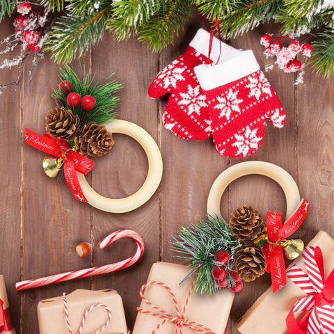 SIYOMG napkin ring red berry ornament close-up highlighting elegant decor