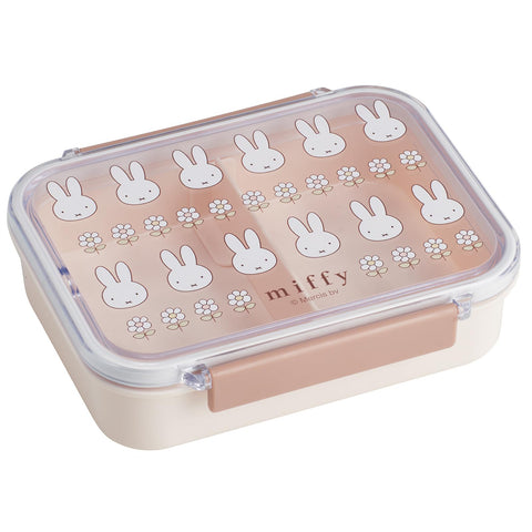 Skater PM4CA-A lunchbox with Miffy print for organized meals on the go