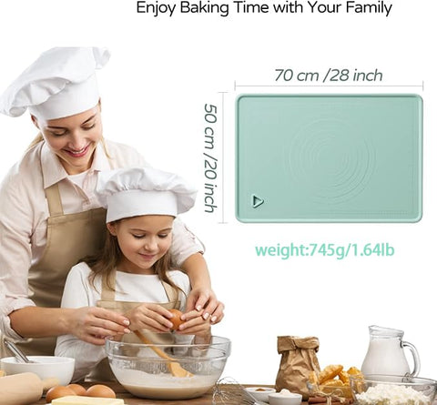 SKEAP kneading area highlights easy cleanup after dough preparation