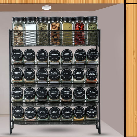 Skiileor Silicone Funnel supports mess-free filling of spices.