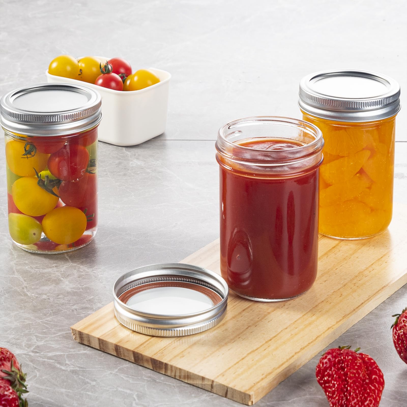 SKOCHE lead-free glass jar provides safe, food-grade storage and freshness
