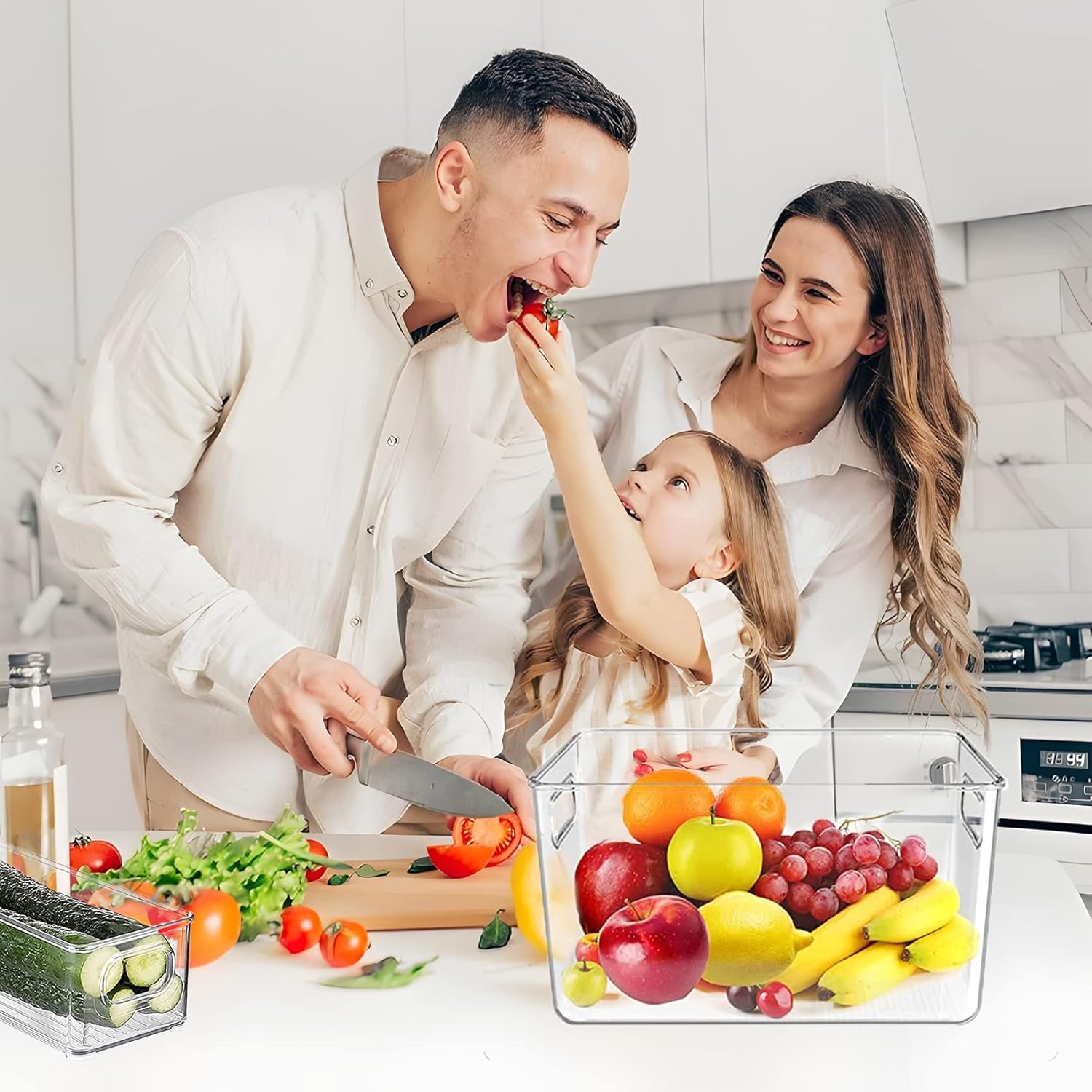 SKTEET kitchen storage bin with ribbed bottom for stable sliding.