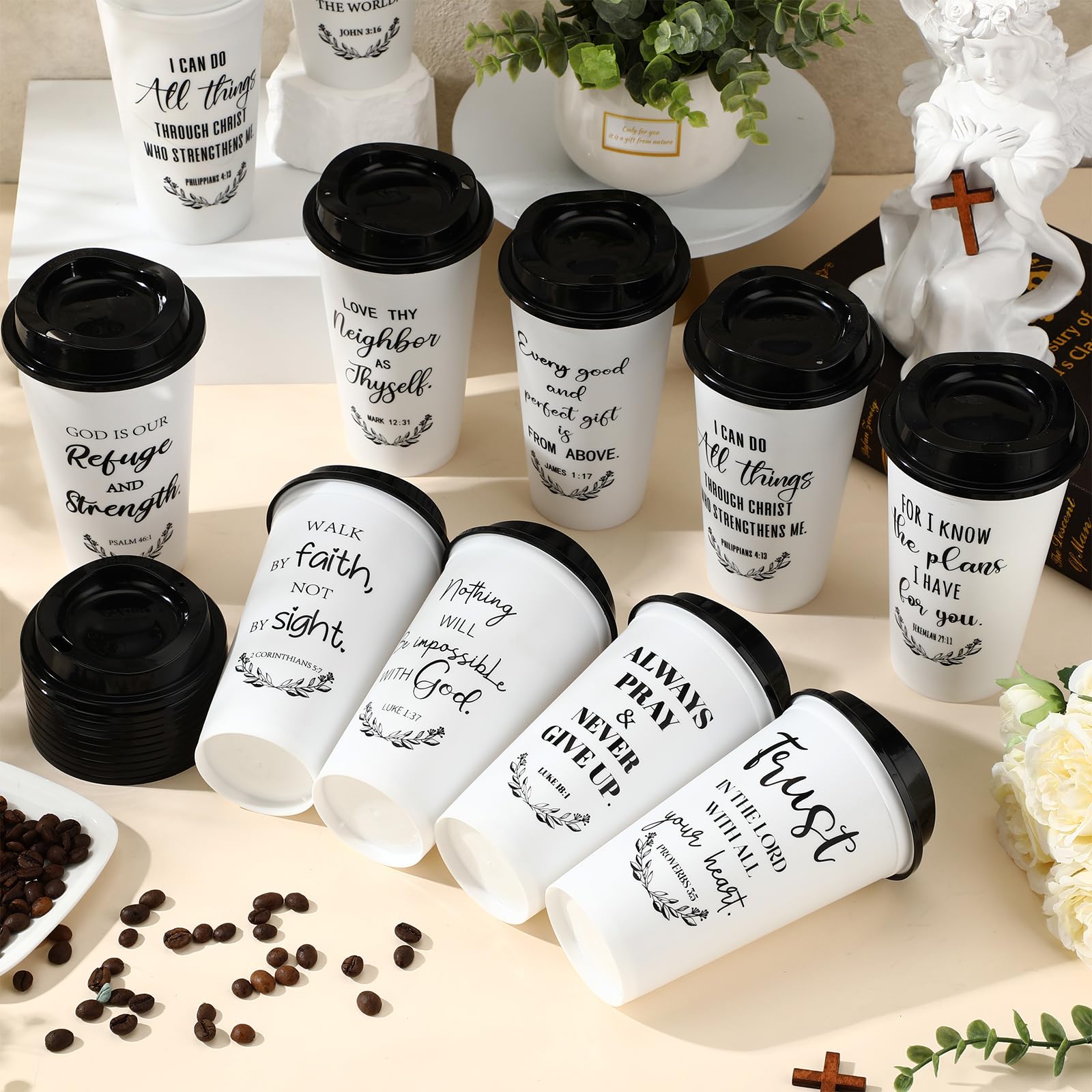 Skylety spill-resistant lid helps prevent leaks with hot or cold drinks