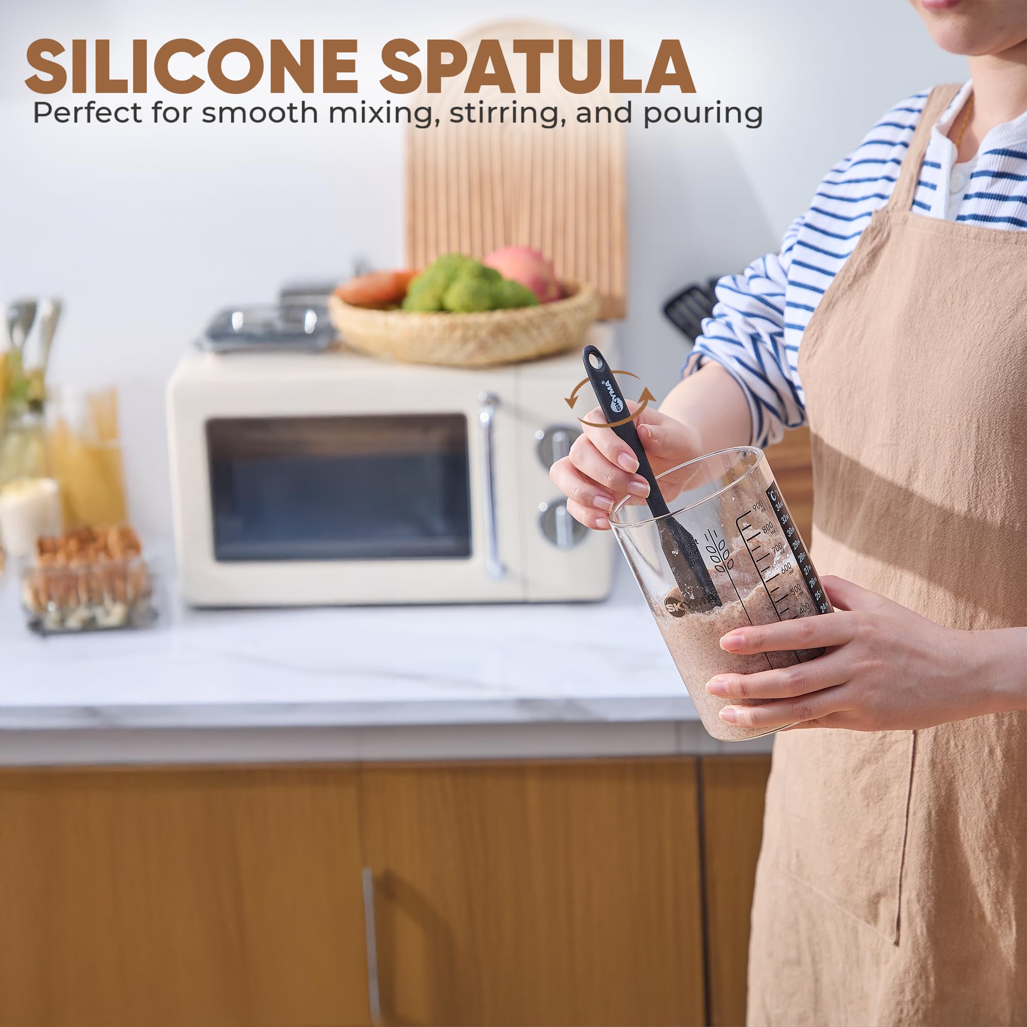 SKYMA silicone spatula set for mixing and scraping dough.