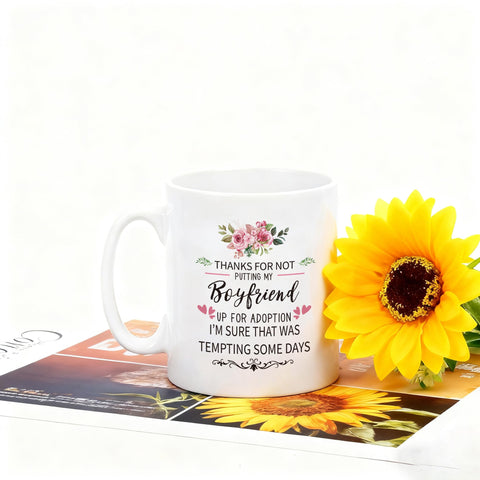 Slugeren future mother in law gift 11oz handle view highlights ergonomic grip.