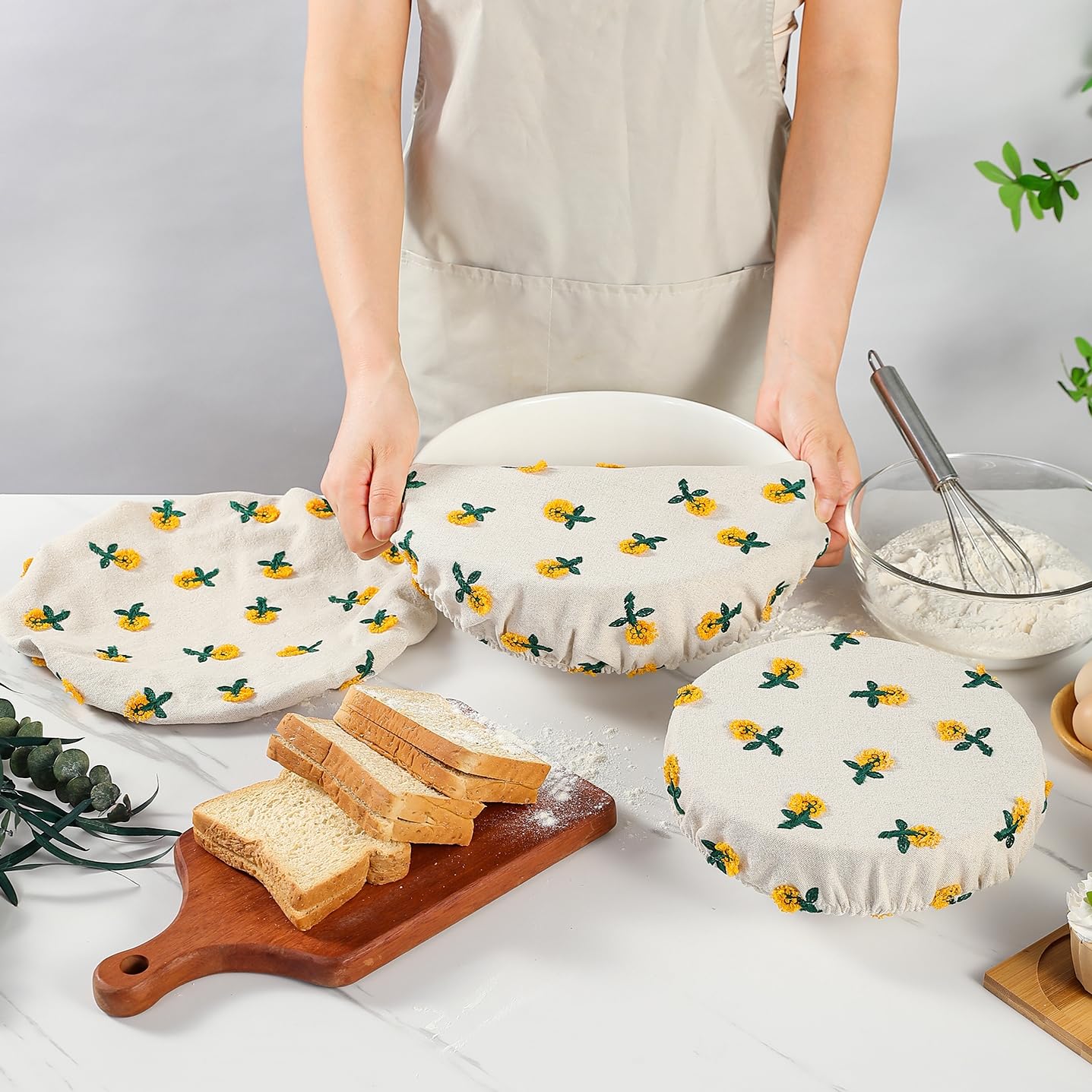 Slyitokbhr bread-proofing bowl covers protect dough while proofing.