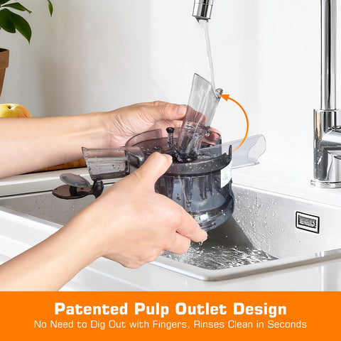 SMALLHOO BPA-free materials with secure feed chute for safe family juicing.