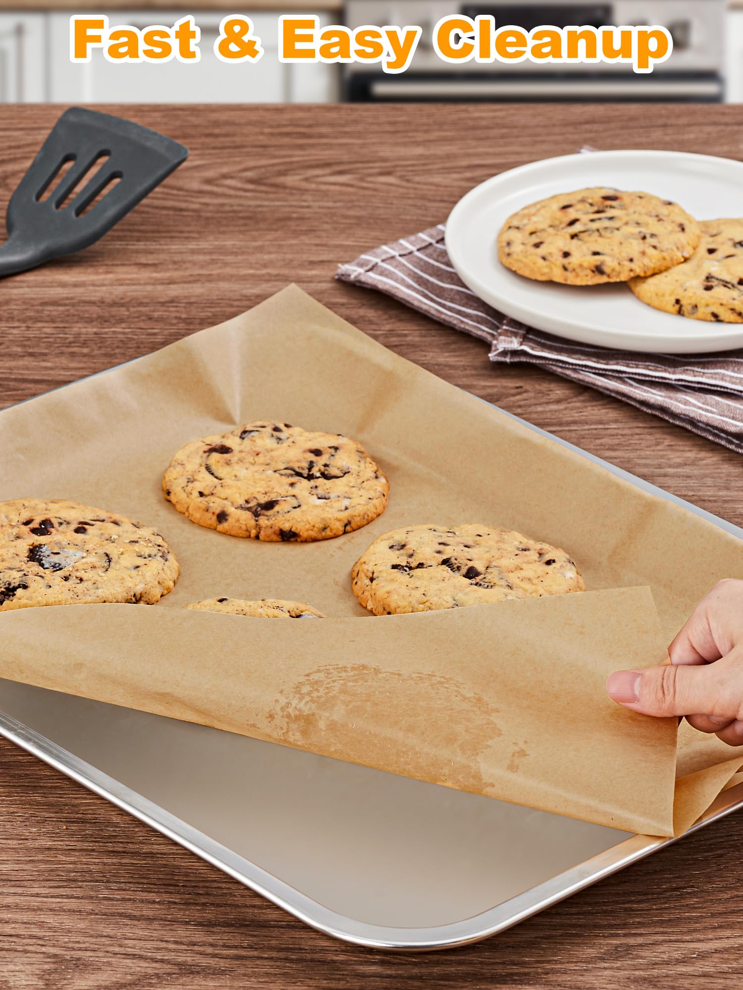 SMARTAKE rectangular packaging keeps sheets flat and easy to store after use.