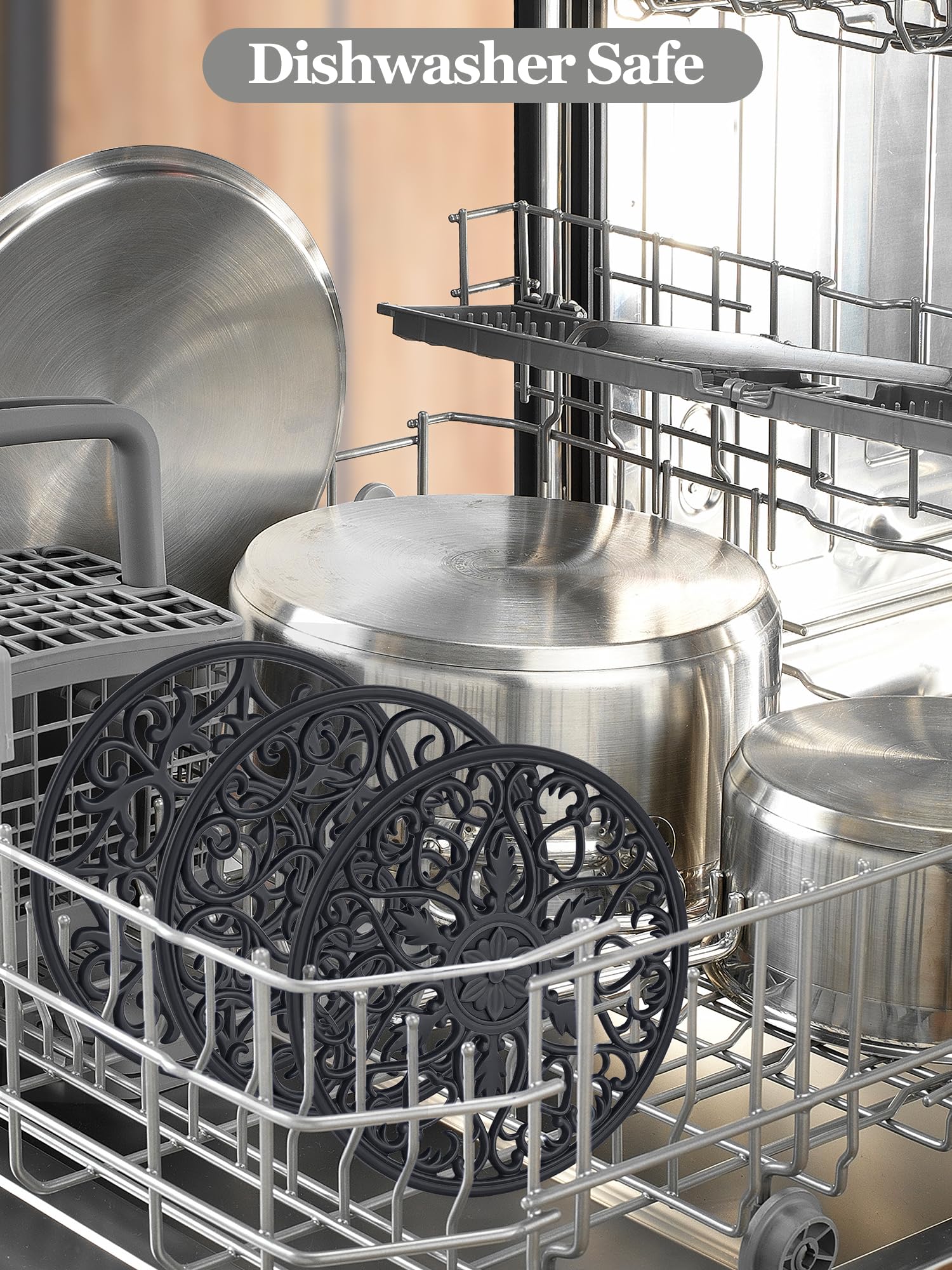 SMARTAKE trivet mats as placemats safeguard tabletops from heat and spills