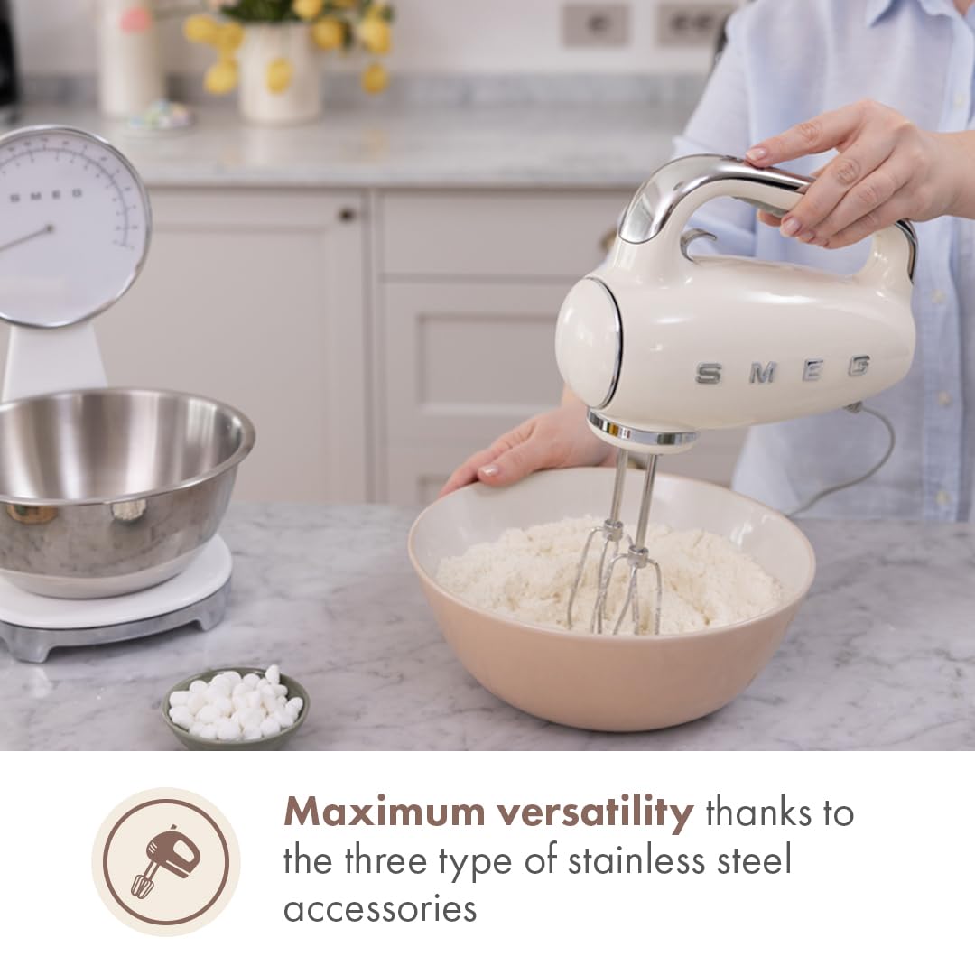 Smeg 50s Retro Hand Mixer 9 speeds plus Turbo for versatile tasks