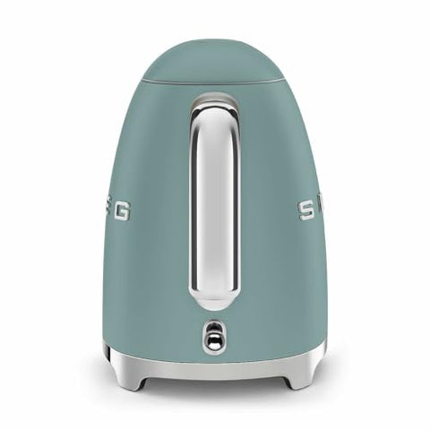 Smeg KLF03 chrome base and handle deliver a premium, stylish finish.