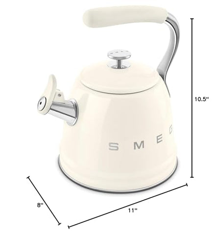 Smeg kettle cream on display, timeless style for your kitchen.