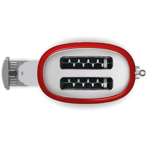 Smeg TSF01RDUS self-centering racks ensure even browning.