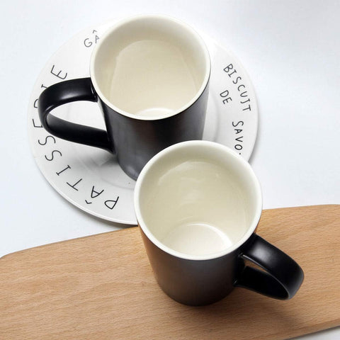 Smilatte 20oz mug in black shows a bold, versatile style