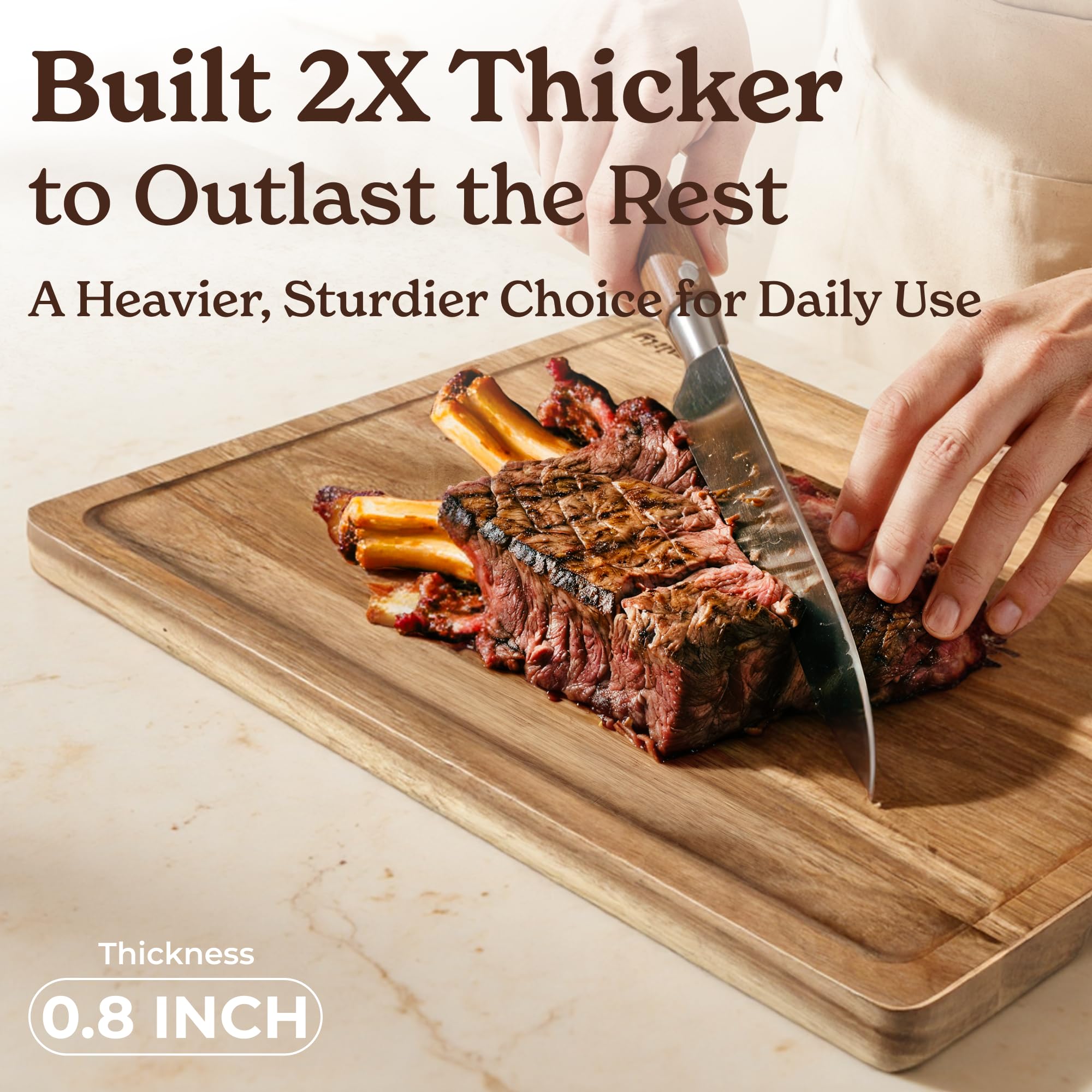 Close-up of SMIRLY acacia cutting board grain and smooth cutting surface.