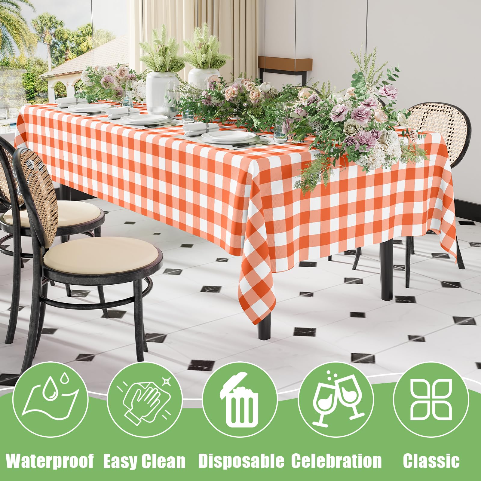 Smiry easy-clean surface helps wipe away spills quickly during meals.